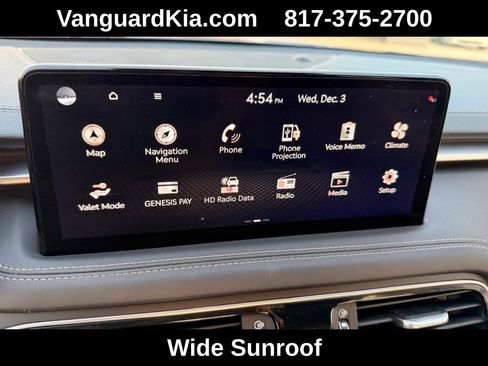 Used 2022 Genesis G70 2.0T w/ Prestige Package image 19