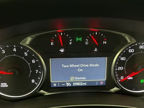 Used 2024 GMC Terrain SLT image 38