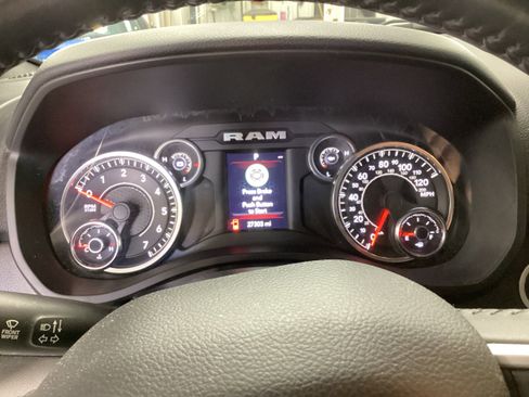 Used 2023 RAM 1500 Big Horn AWD/4WD image 20