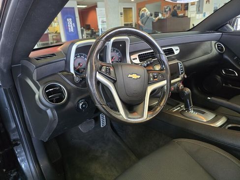 Used 2015 Chevrolet Camaro LT image 10