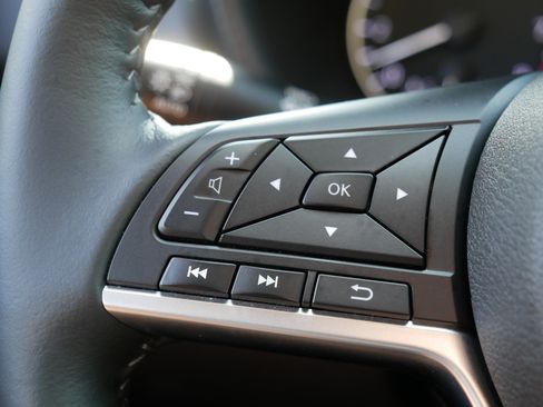 Certified 2023 Nissan Sentra SV w/ All-Weather Package FWD image 28