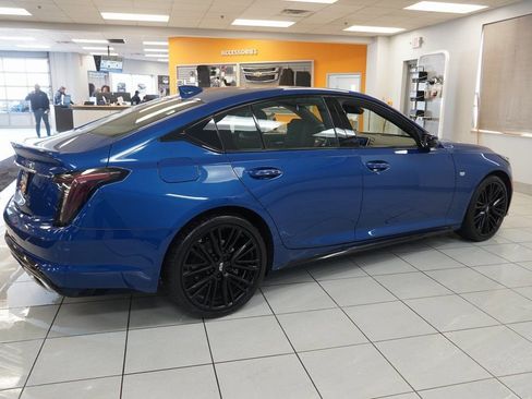 Used 2021 Cadillac CT5 Sport image 11