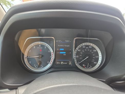 Used 2019 Nissan Titan SV AWD/4WD image 20
