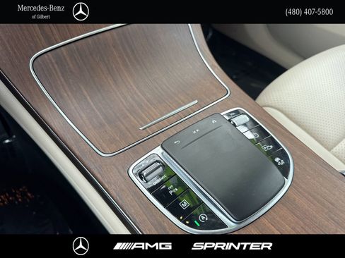 Used 2022 Mercedes-Benz GLC 300 image 22