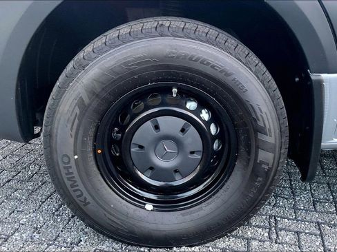 New 2026 Mercedes-Benz Sprinter 2500 image 11