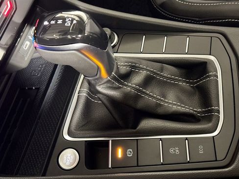 New 2026 Volkswagen Jetta SE image 17