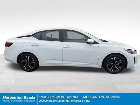 Used 2024 Nissan Sentra SV FWD image 10