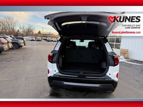 New 2026 GMC Terrain AT4 w/ Convenience Package III image 22