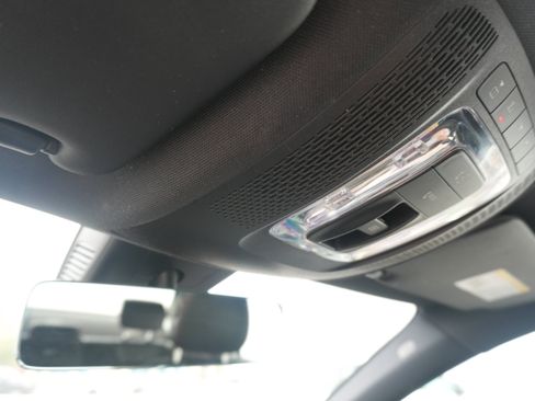 Used 2021 Mercedes-Benz A 220 4MATIC image 40