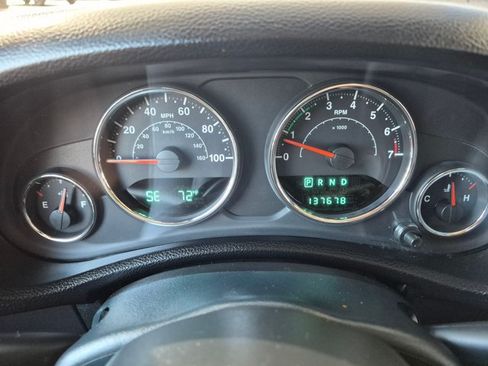 Used 2014 Jeep Wrangler Sahara w/ Dual Top Group AWD/4WD image 17