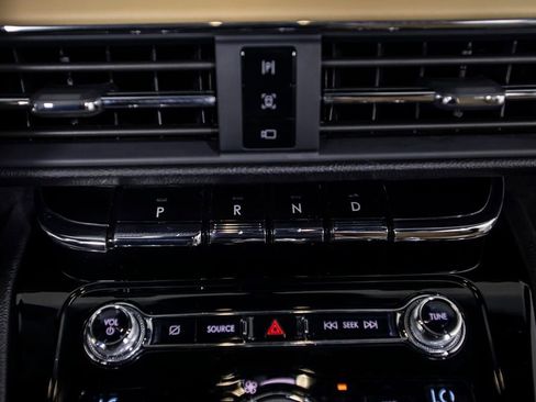 Used 2020 Lincoln Corsair Reserve w/ Equipment Group 202A AWD/4WD image 33