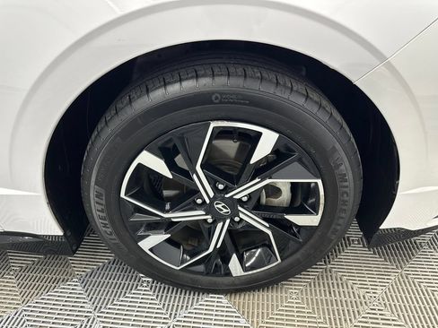 Used 2025 Hyundai Sonata SEL FWD image 13