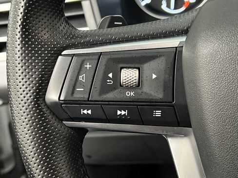 Used 2025 Mitsubishi Outlander SE FWD image 53