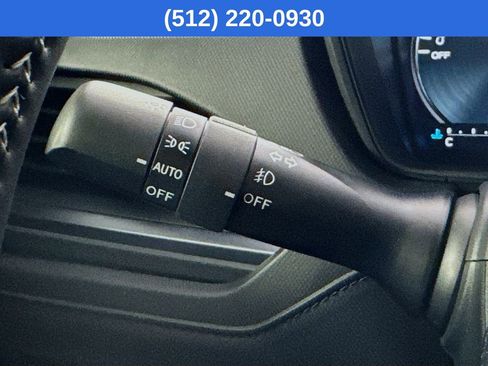 Certified 2025 Subaru Forester Limited image 13