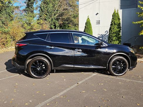 Certified 2024 Nissan Murano SV w/ SV Midnight Edition Package image 6