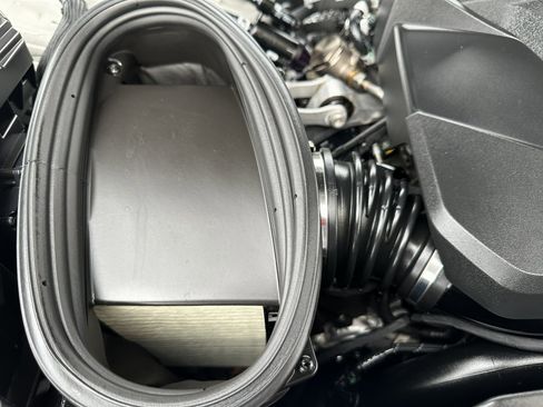 Used 2019 Porsche Macan S image 28