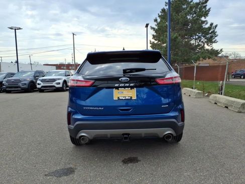 Certified 2024 Ford Edge Titanium w/ Class II Trailer Tow Package image 7