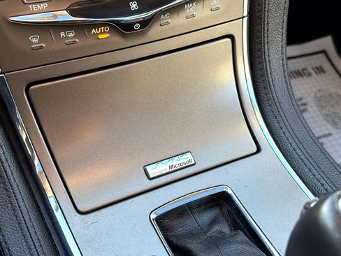 Used 2014 Lincoln MKX AWD w/ Equipment Group 102A image 26