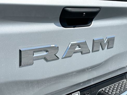 New 2026 RAM 1500 2WD Crew Cab image 19