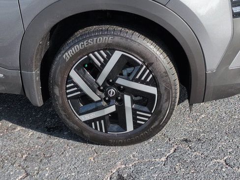 Certified 2026 Nissan Kicks SV FWD image 11