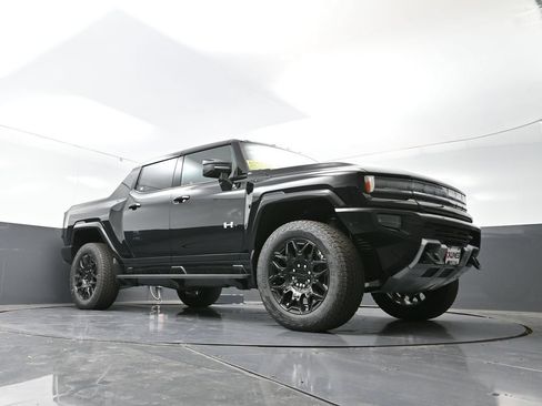 New 2025 GMC Hummer EV 2X AWD/4WD image 47