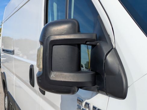 Used 2021 RAM ProMaster 2500 image 12