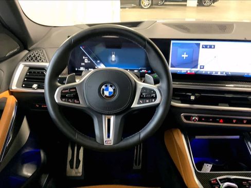 Used 2026 BMW X6 M60i image 5