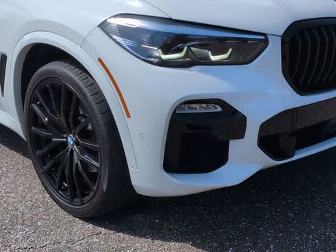 Used 2021 BMW X5 sDrive40i w/ M Sport Package image 11