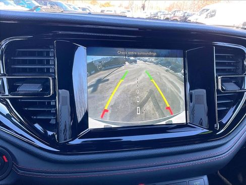 Used 2023 Dodge Durango GT image 19