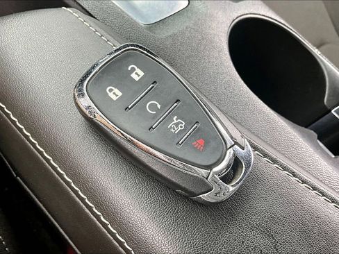 Used 2020 Chevrolet Camaro LT w/ RS Package RWD image 34