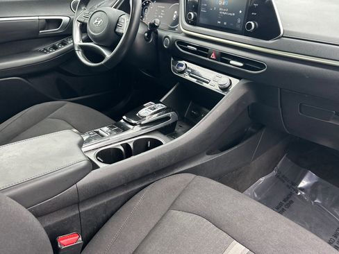 Used 2021 Hyundai Sonata SEL w/ Convenience Package image 15