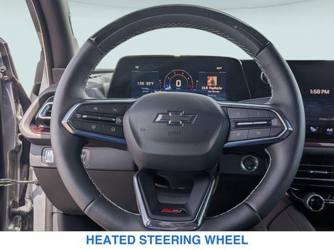 Used 2025 Chevrolet Traverse Z71 w/ Enhanced Driving Package AWD/4WD image 19