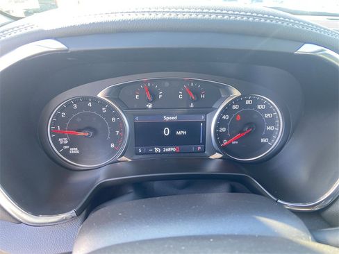 Used 2025 Chevrolet Blazer LT image 12