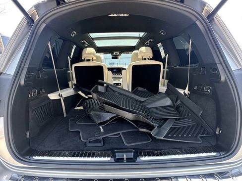 Certified 2023 Mercedes-Benz GLS 450 4MATIC image 22