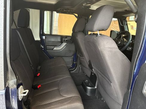 Used 2013 Jeep Wrangler Unlimited Sport AWD/4WD image 21