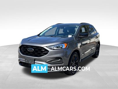 Used 2023 Ford Edge SE w/ Black Appearance Package
