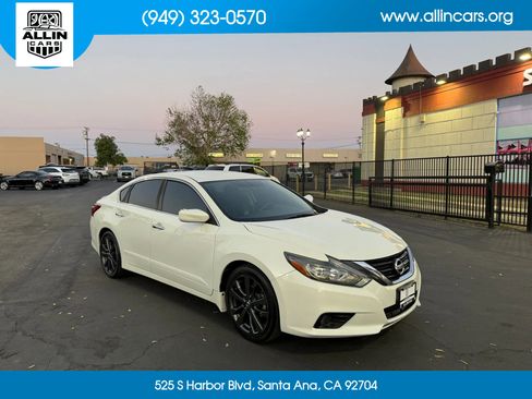 Used 2018 Nissan Altima 2.5 SR w/ SR Special Edition image 3
