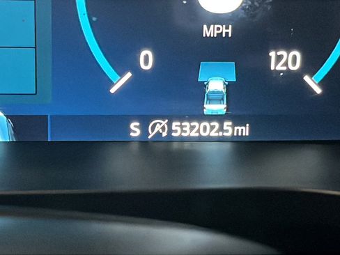 Used 2021 Ford F150 Lariat w/ Max Trailer Tow Package AWD/4WD image 11