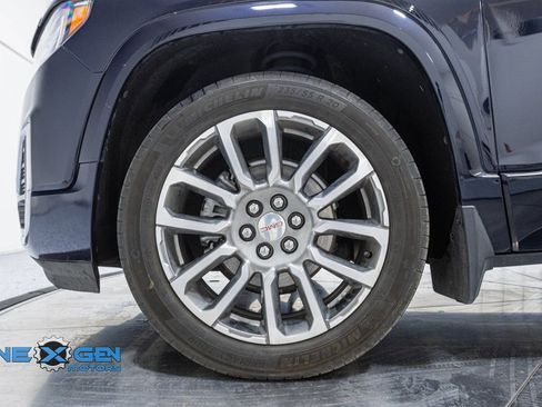 Used 2021 GMC Acadia Denali w/ Denali Ultimate Package image 44