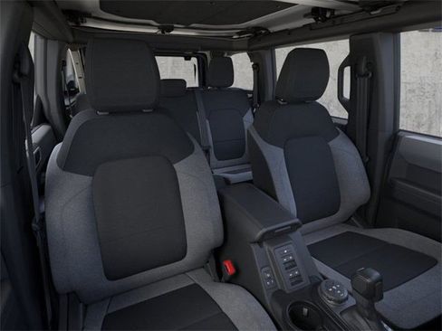 New 2025 Ford Bronco Big Bend image 9