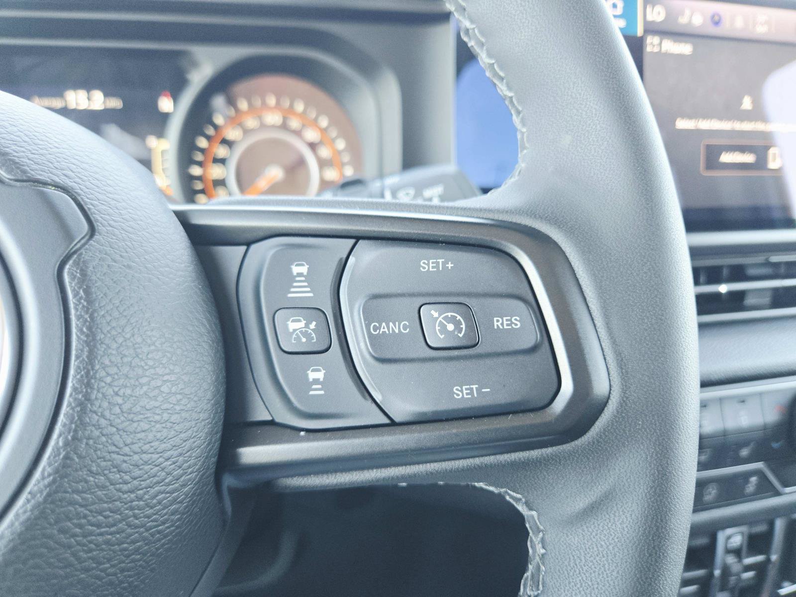 Used 2025 Jeep Wrangler Unlimited Sport AWD/4WD image 24