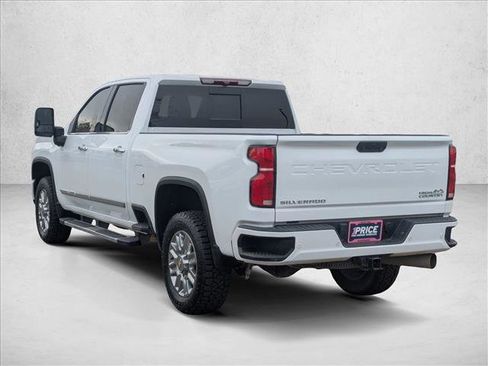 Used 2024 Chevrolet Silverado 2500 High Country w/ Z71 Off-Road Package image 7