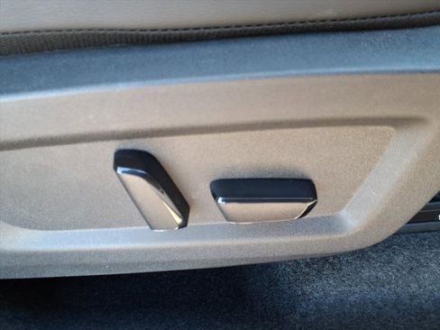 New 2026 Nissan Murano SL image 8