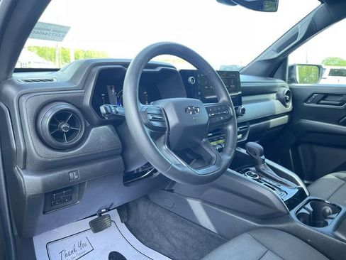 Certified 2023 Chevrolet Colorado Trail Boss w/ Technology Package AWD/4WD image 10
