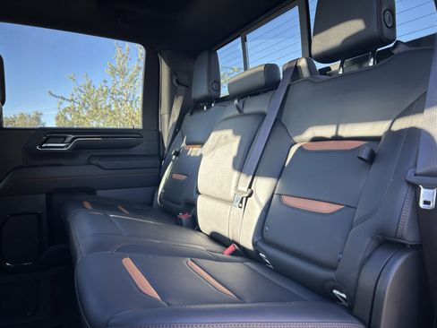 Used 2024 GMC Sierra 2500 AT4 w/ Technology Package image 13