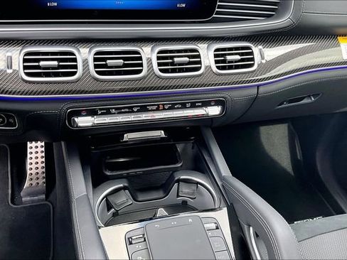 New 2025 Mercedes-Benz GLE 63 AMG S image 18