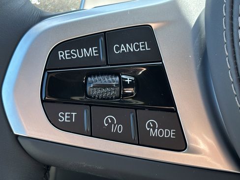 Used 2026 BMW X7 xDrive40i w/ M Sport Package image 20