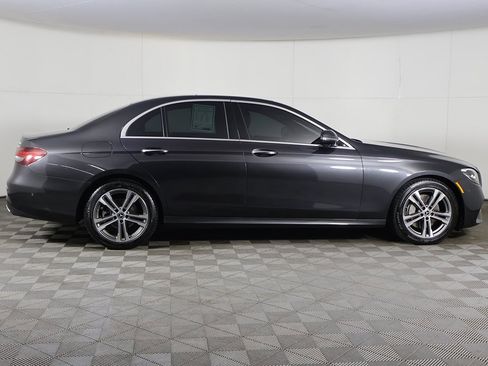Used 2021 Mercedes-Benz E 350 4MATIC Sedan image 18