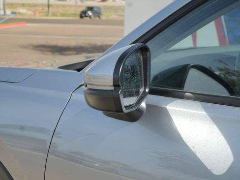 New 2027 Honda HR-V LX image 11