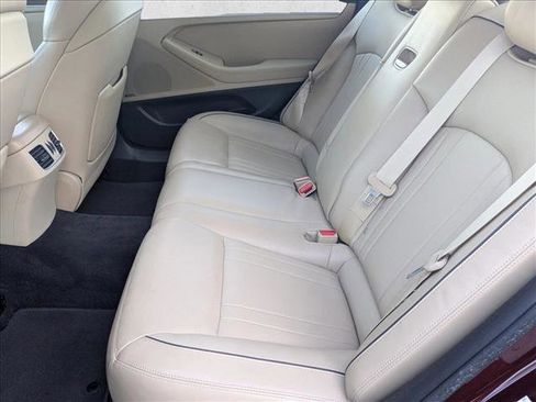 Used 2016 Hyundai Genesis 3.8 w/ Option Group 02 image 17